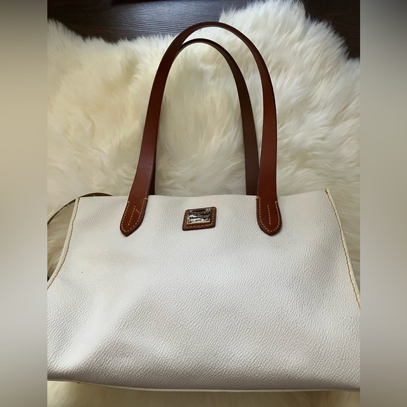 Handbags - Dooney & Bourke coated cotton bag, off-white, Great condition!